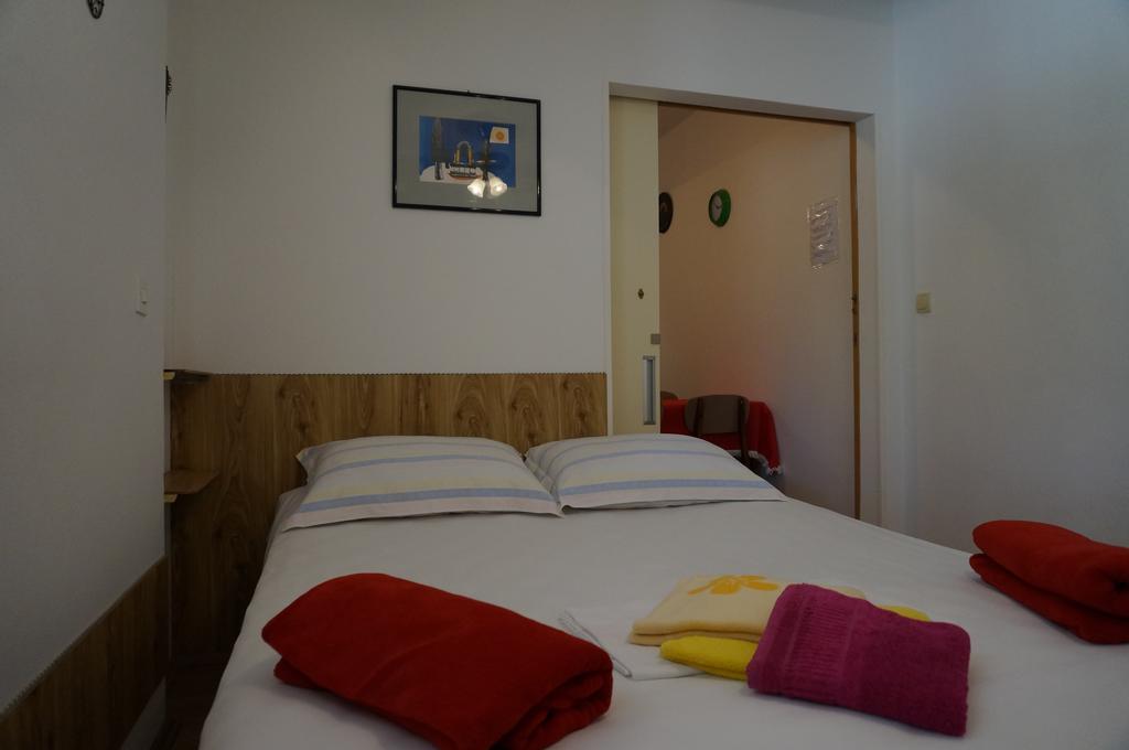 Rooms & Apartments Tepsa - Centre Hvar Town Eksteriør billede