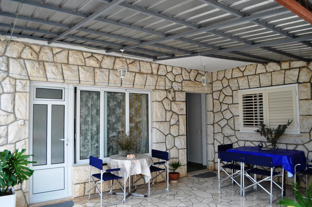Rooms & Apartments Tepsa - Centre Hvar Town Eksteriør billede