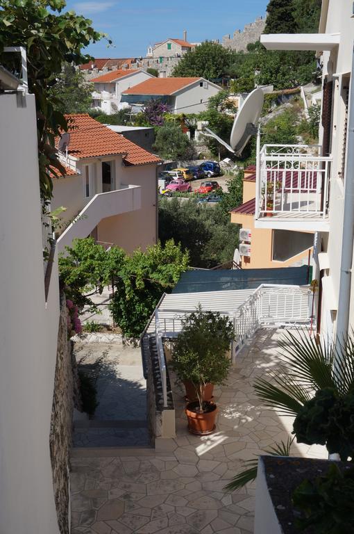 Rooms & Apartments Tepsa - Centre Hvar Town Eksteriør billede